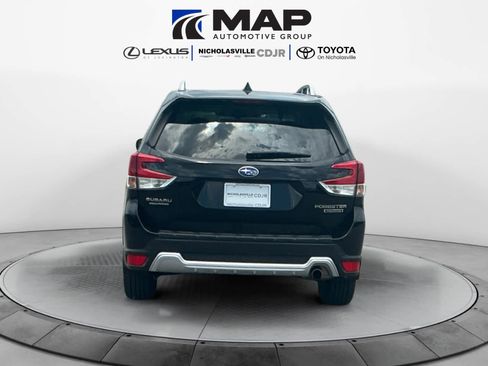 Used 2023 Subaru Forester Touring AWD/4WD image 4