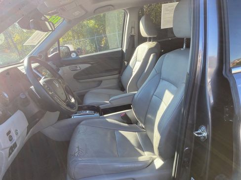 Used 2016 Honda Pilot Elite image 11