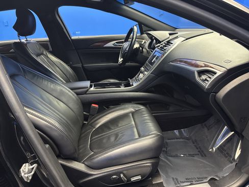 Used 2017 Lincoln MKZ Select w/ Climate Package FWD image 22