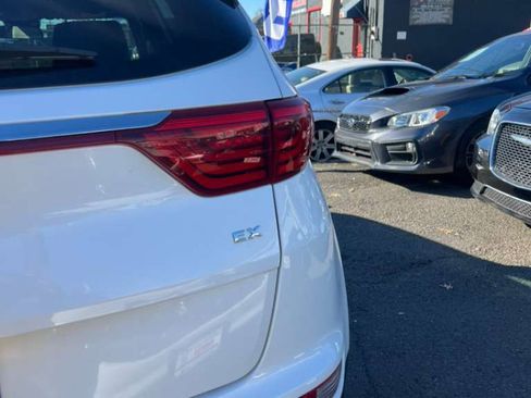 Used 2019 Kia Sportage EX w/ EX Sport Appearance Package image 10