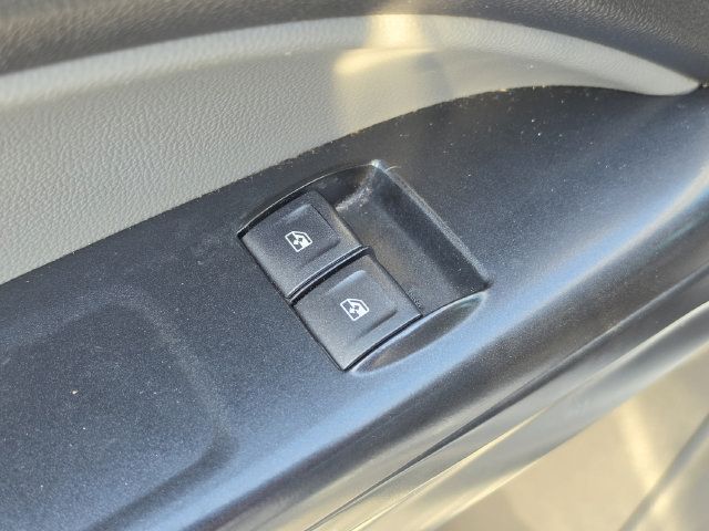 Used 2018 Chevrolet Colorado W/T RWD image 28