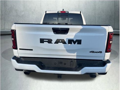 New 2026 RAM 1500 Big Horn AWD/4WD image 4