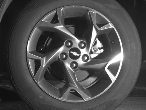 Used 2025 Chevrolet Trax LT w/ LT Convenience Package FWD image 14