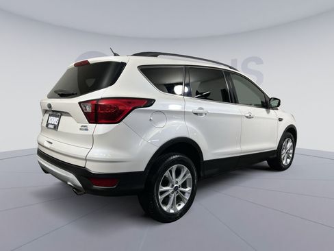 Used 2019 Ford Escape SEL AWD/4WD image 11