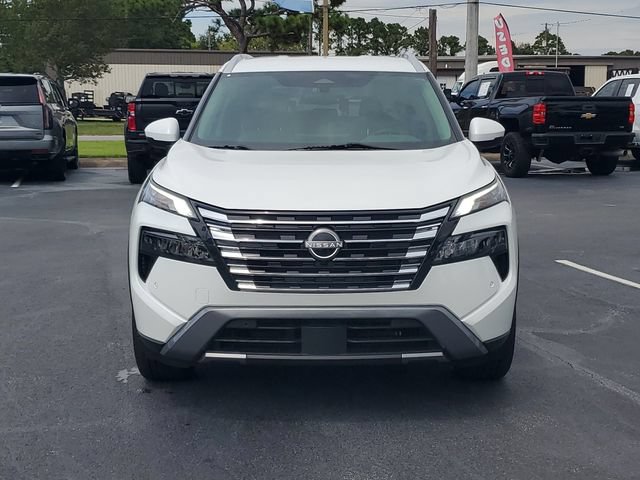 Used 2024 Nissan Rogue SL FWD image 2