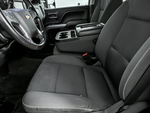 Used 2018 Chevrolet Silverado 2500 LT image 18