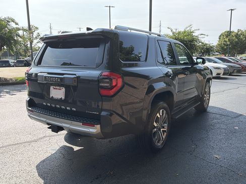 Used 2026 Toyota 4Runner Limited AWD/4WD image 5