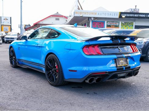 Used 2022 Ford Mustang Shelby GT500 RWD image 7