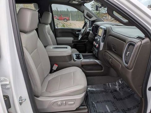 Used 2022 GMC Sierra 1500 SLT w/ SLT Premium Plus Package AWD/4WD image 18