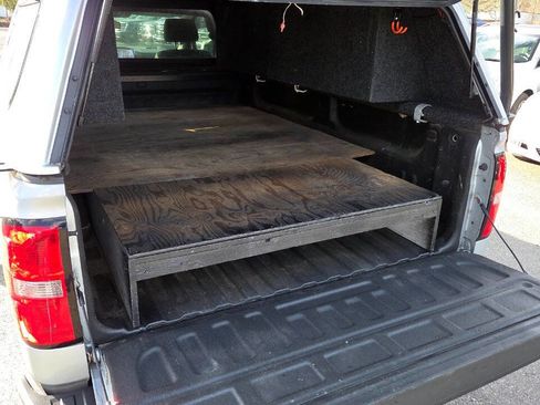 Used 2014 GMC Sierra 1500 SLE w/ SLE Preferred Package image 29