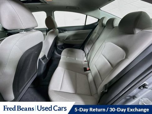Used 2019 Hyundai Elantra Value Edition FWD image 31