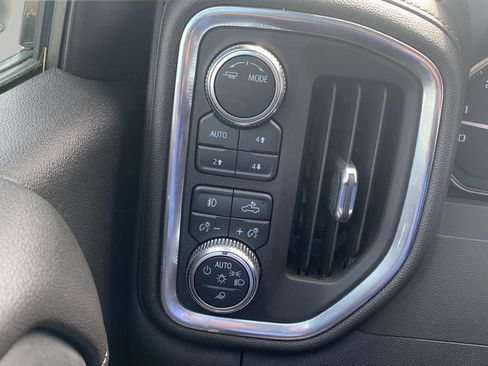 Used 2022 GMC Sierra 1500 Denali w/ Driver Alert Package II AWD/4WD image 13