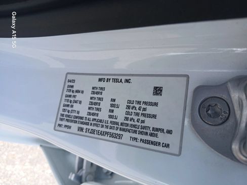 Used 2023 Tesla Model 3 Standard Range RWD image 10
