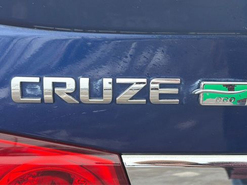 Used 2012 Chevrolet Cruze Eco image 24