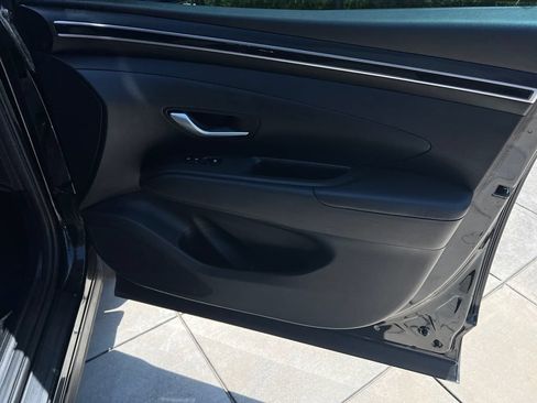 Used 2022 Hyundai Tucson SEL FWD image 6