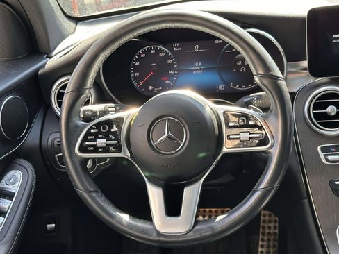 Used 2022 Mercedes-Benz GLC 300 4MATIC image 19