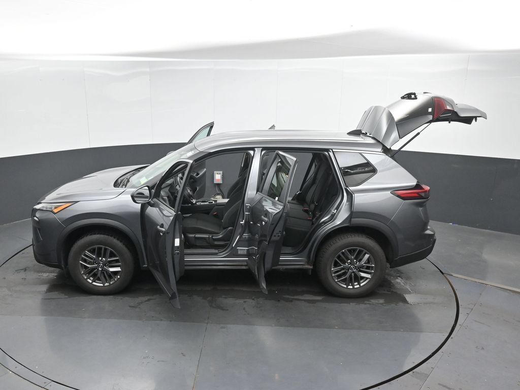 Used 2024 Nissan Rogue S AWD/4WD image 51