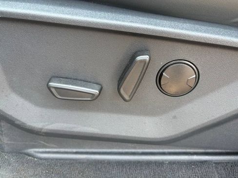 Used 2025 Ford Expedition Active AWD/4WD image 22