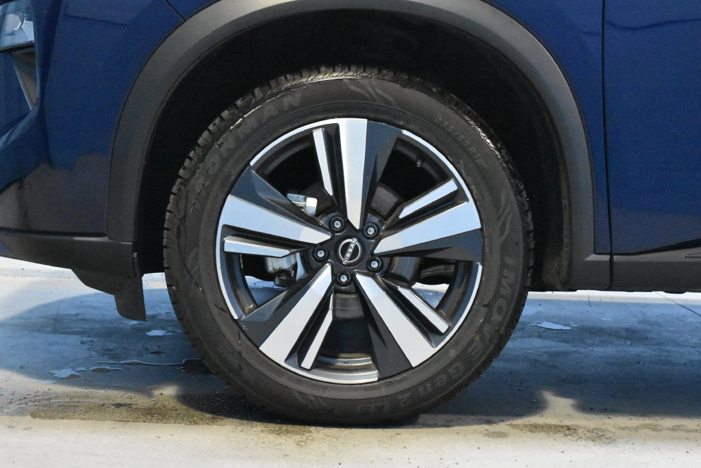 Certified 2026 Nissan Rogue SL AWD/4WD image 23