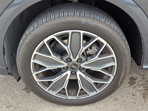 Used 2025 Audi Q5 Premium Plus w/ Premium Plus image 11