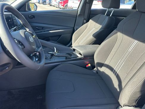 New 2025 Hyundai Elantra Sport image 9