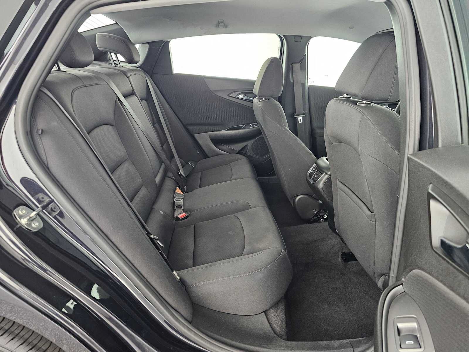 Used 2023 Chevrolet Malibu LT FWD image 13