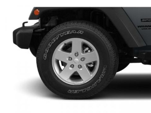 Used 2018 Jeep Wrangler Unlimited Sport image 15