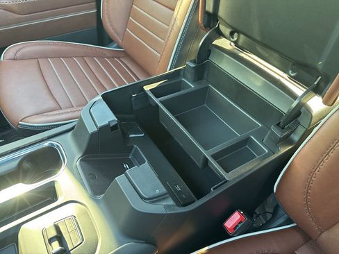 New 2025 GMC Sierra 2500 Denali Ultimate w/ Max Trailering Package AWD/4WD image 38