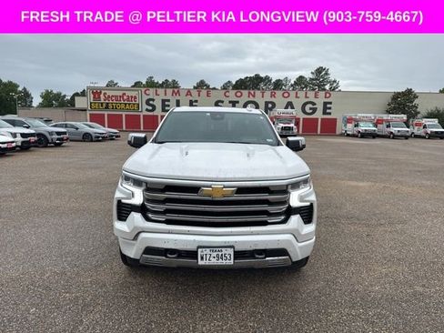 Used 2023 Chevrolet Silverado 1500 High Country w/ High Country Premium Package AWD/4WD image 2