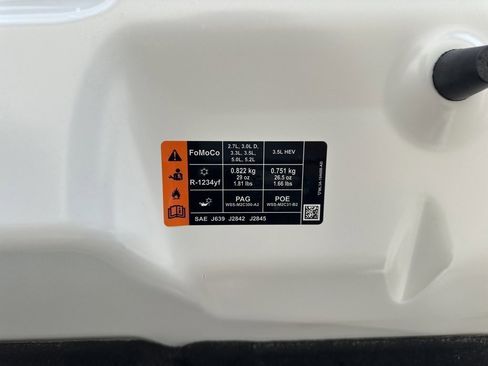 New 2024 Ford F150 XLT w/ Equipment Group 302A MID image 78