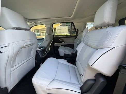 New 2025 Ford Expedition Platinum w/ Platinum Ultimate Package image 14