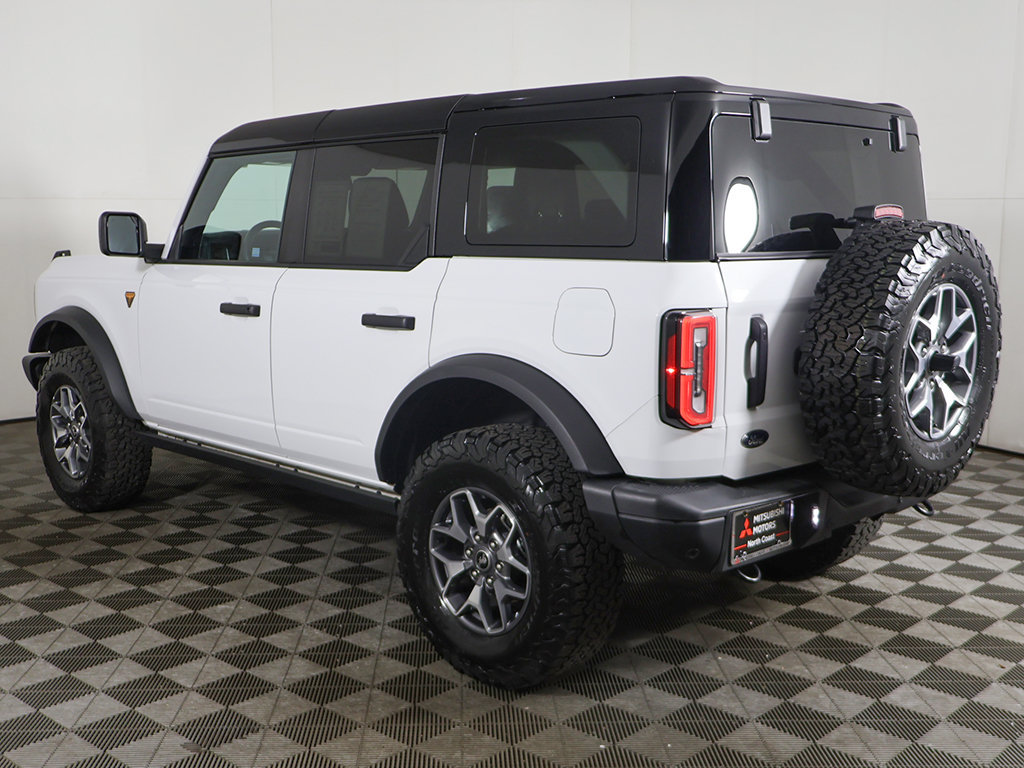 Used 2025 Ford Bronco Badlands AWD/4WD image 9