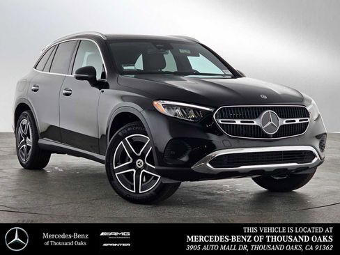 Used 2026 Mercedes-Benz GLC 300 image 1