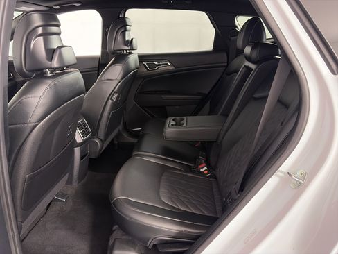 Certified 2024 Kia Sportage X-Pro Prestige AWD/4WD image 7