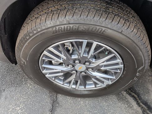 New 2026 Chevrolet Traverse LT image 11