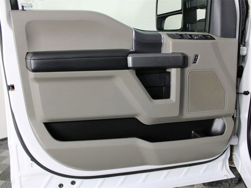 Used 2022 Ford F250 XLT w/ XLT Value Package image 14