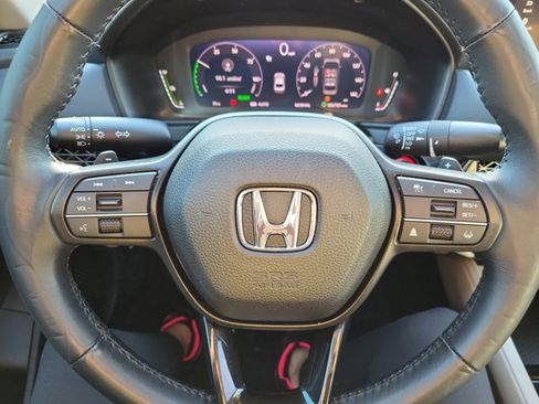 Certified 2024 Honda Accord EX-L image 25