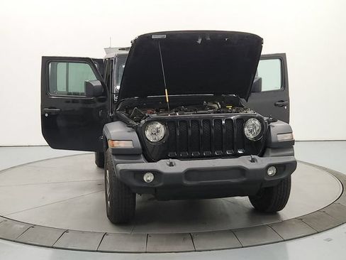 Used 2022 Jeep Wrangler Unlimited Sport AWD/4WD image 11