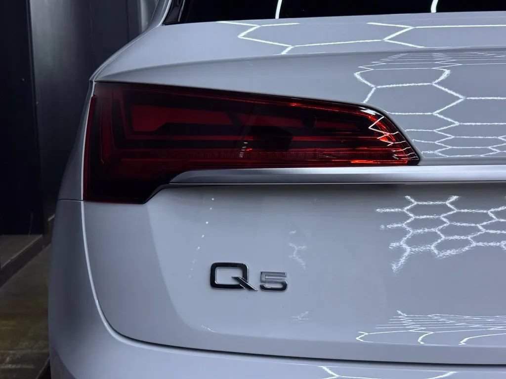 Used 2022 Audi Q5 2.0T Premium AWD/4WD image 23