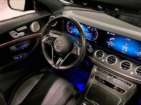 Used 2022 Mercedes-Benz E 350 Sedan image 32