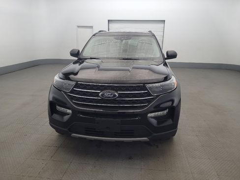 Used 2022 Ford Explorer XLT w/ Equipment Group 202A RWD image 15