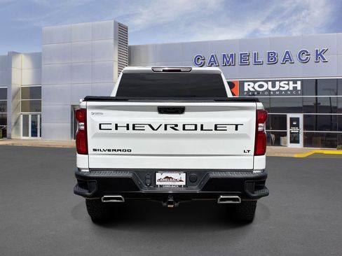 Used 2023 Chevrolet Silverado 1500 LT Trail Boss w/ LPO, Dark Essentials Package AWD/4WD image 5