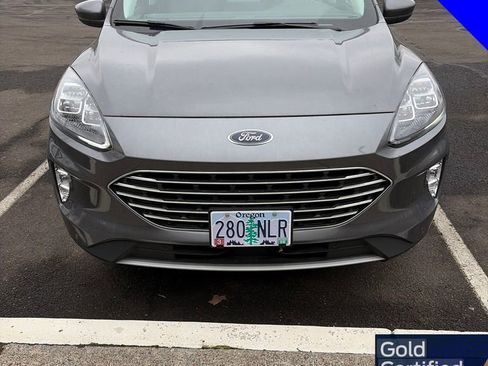 Used 2022 Ford Escape Titanium w/ Class II Trailer Tow Package image 19