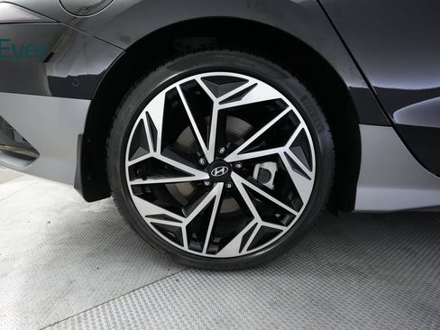 Used 2023 Hyundai Ioniq 6 Limited RWD image 22