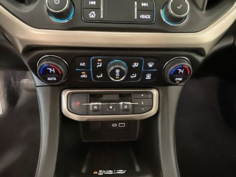 Used 2023 GMC Acadia Denali w/ Black Diamond Edition AWD/4WD image 22