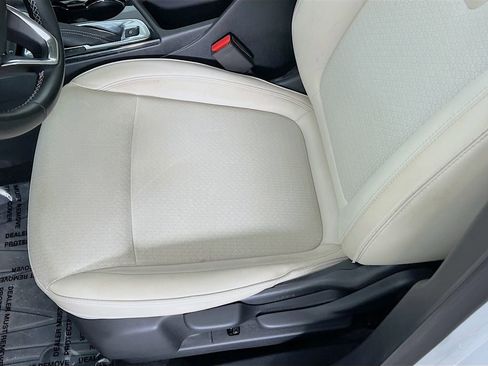 Used 2024 Buick Encore GX Preferred image 18