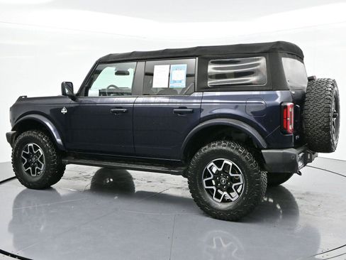 Used 2021 Ford Bronco Outer Banks image 5