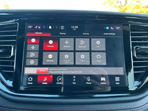 Used 2025 Dodge Durango R/T image 37