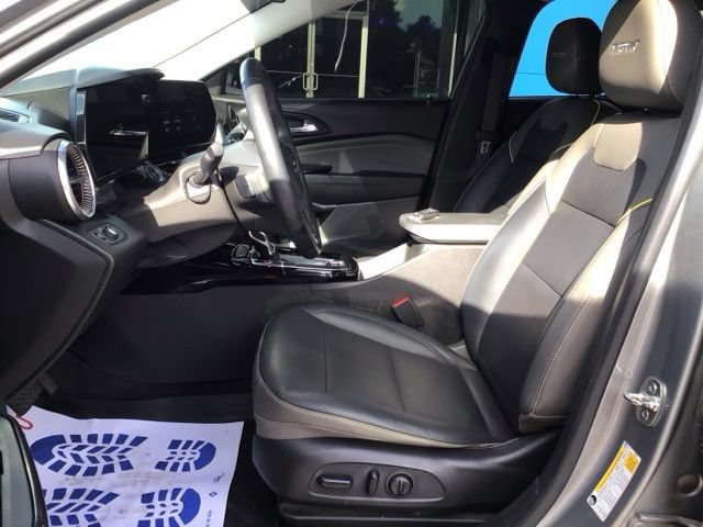 Used 2024 Chevrolet Trax ACTIV w/ Driver Confidence Package FWD image 7