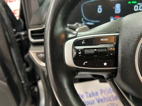 Certified 2023 Kia Sportage EX AWD/4WD image 22